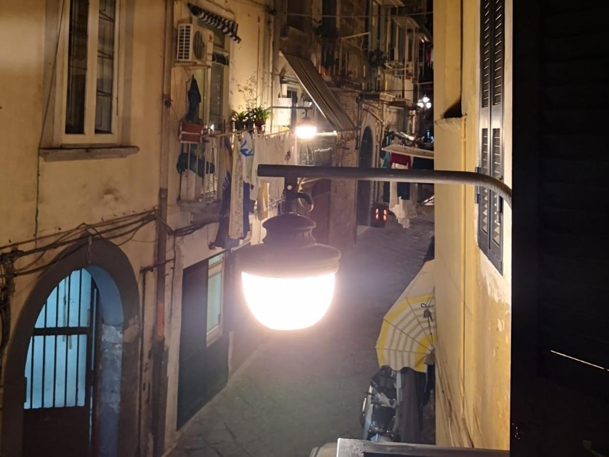 B&B Vicoli di Napoli Esterno foto
